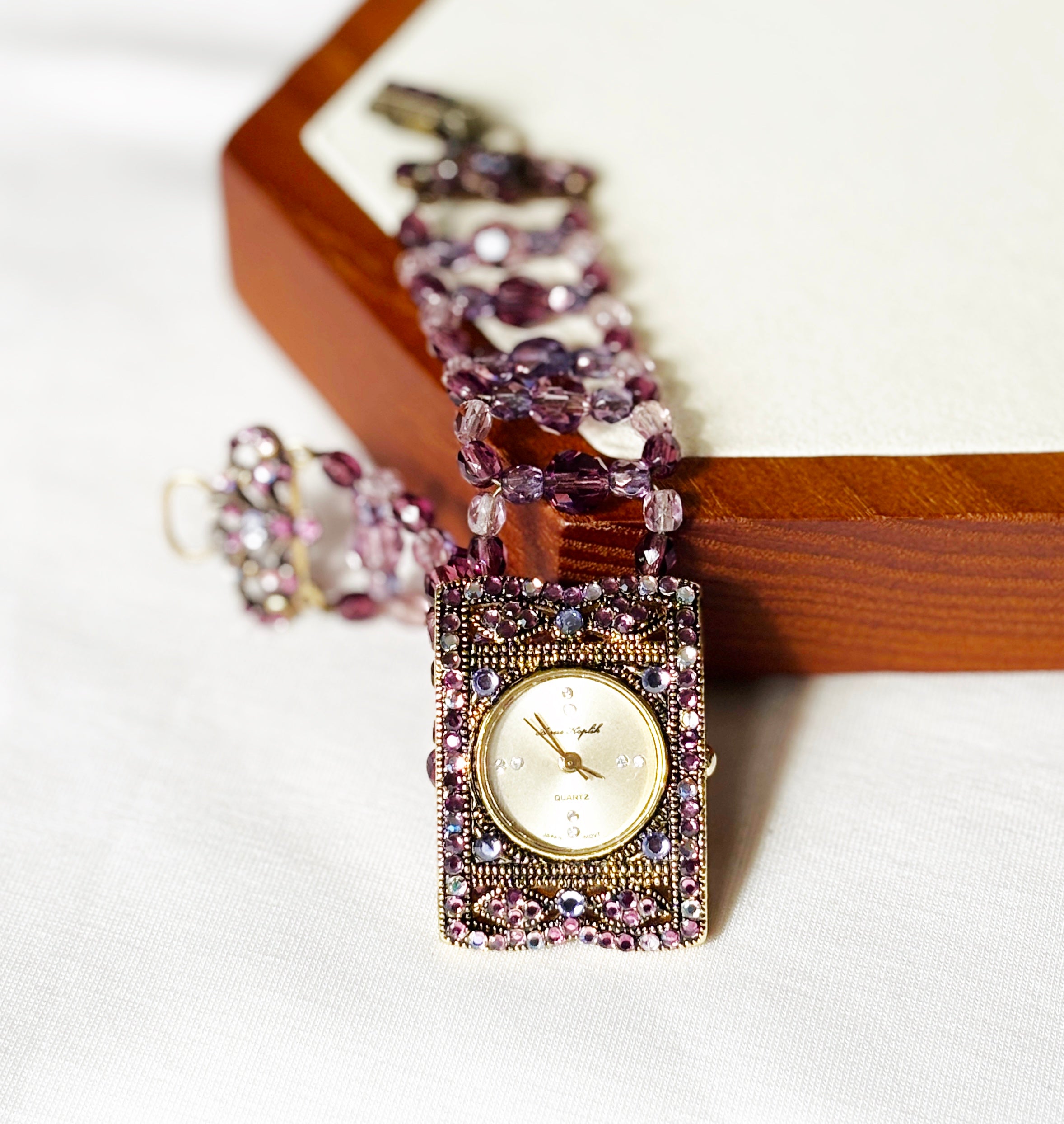 EnJen – Purple Gem Stone Watch with Hand-Threaded Wire Strap*
